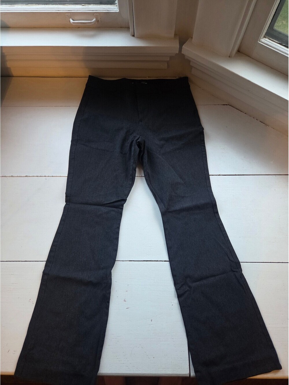 Old Navy High-Rise Pixie Flare Pants Size 10